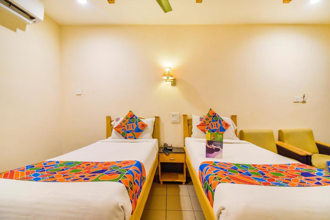 Fabhotel Kinnera Comforts Railway Station Вишакхапатнам Экстерьер фото