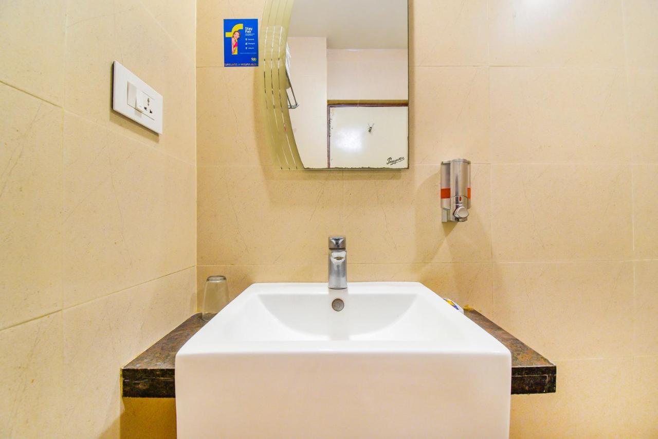 Fabhotel Kinnera Comforts Railway Station Вишакхапатнам Экстерьер фото