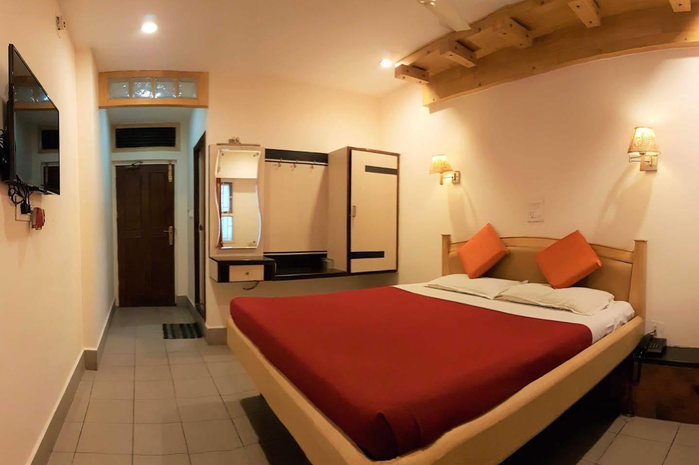 Fabhotel Kinnera Comforts Railway Station Вишакхапатнам Экстерьер фото